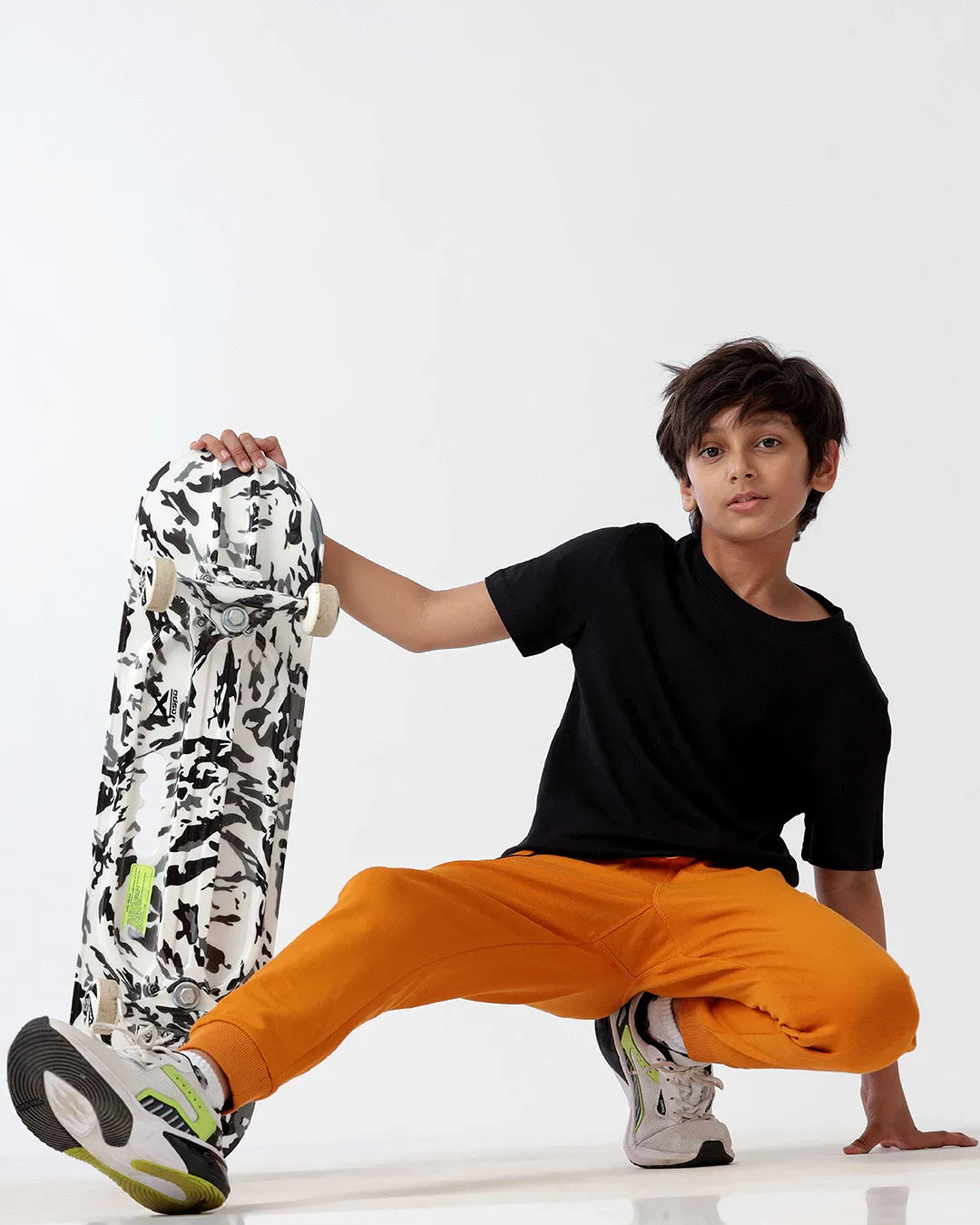 Sporty Piping Joggers